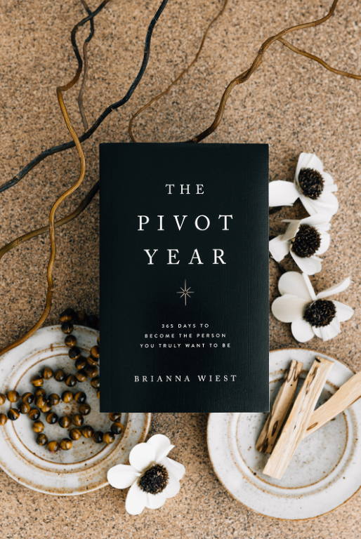 The Pivot Year - paperback book by Brianna Wiest