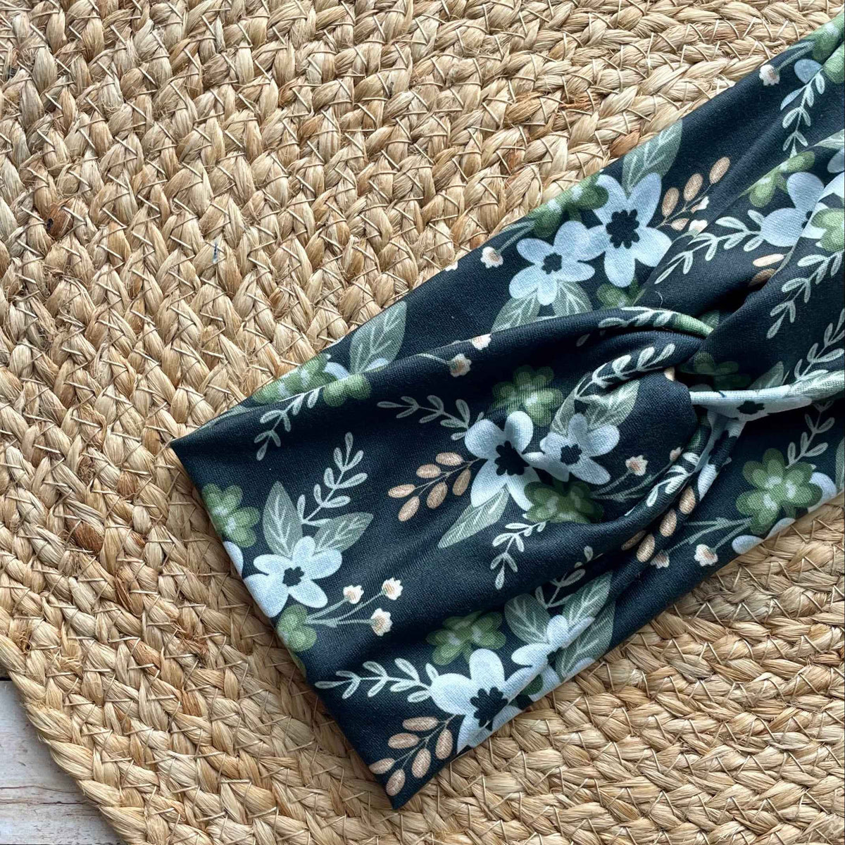 Shamrock Floral Knit Twist Headband