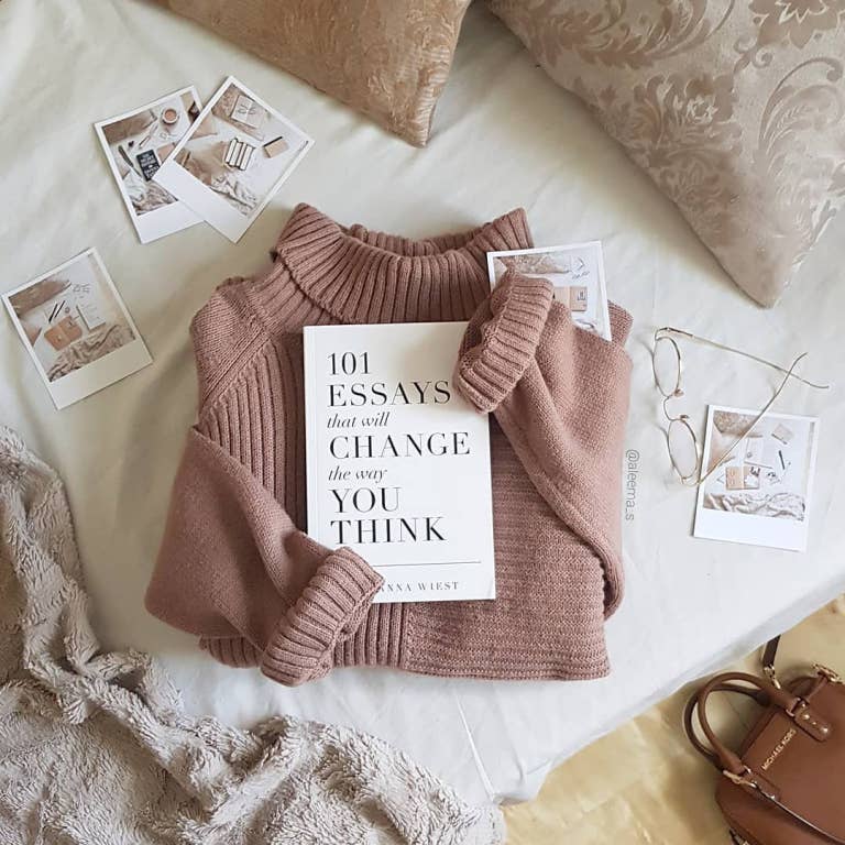 101 Essays That Will Change The Way You Think - paperback book by Brianna Wiest