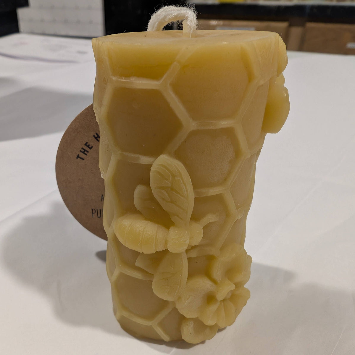 Beeswax pillar candle "Queen"