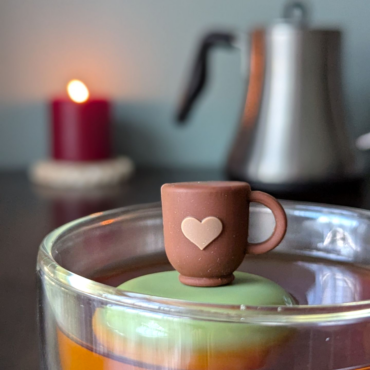 Heart Tea Cup | Floating Tea Steeper | Green Base | Brown