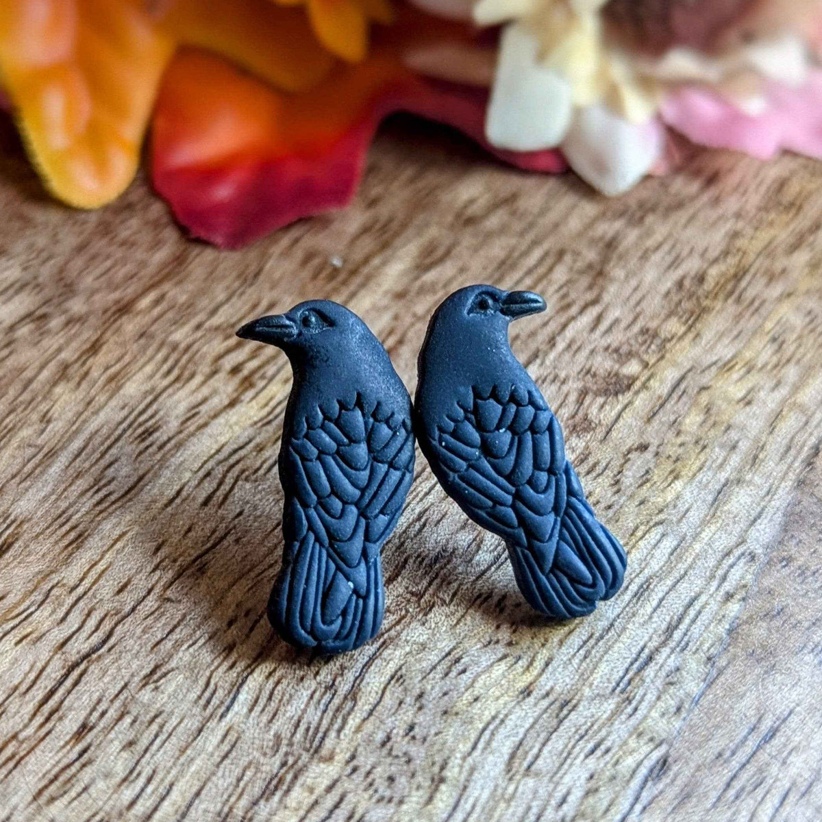 Raven Studs