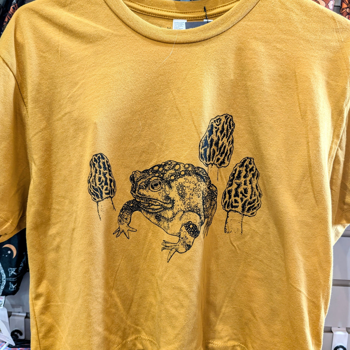 Lucky Toad Crop Tee