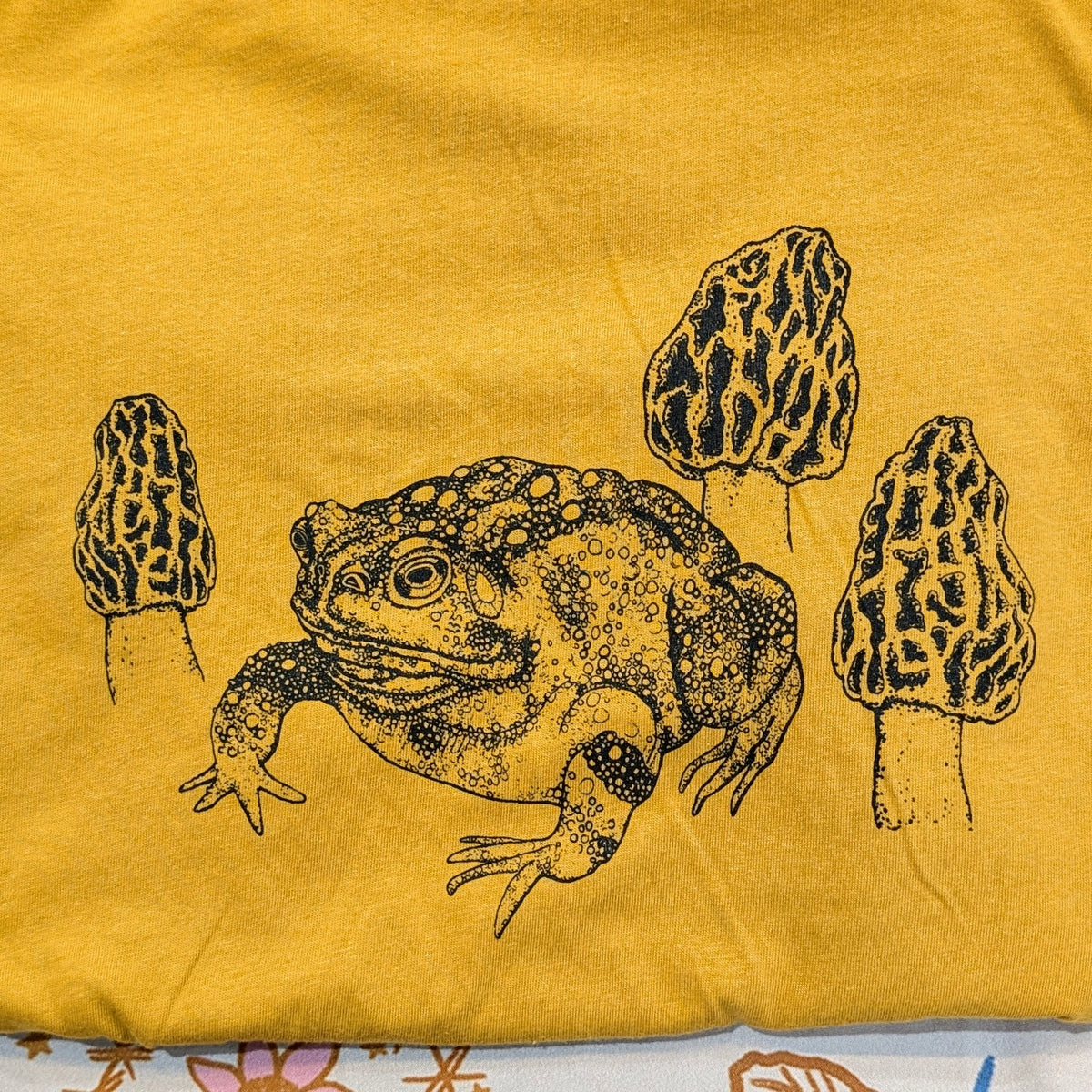 Lucky Toad Crop Tee