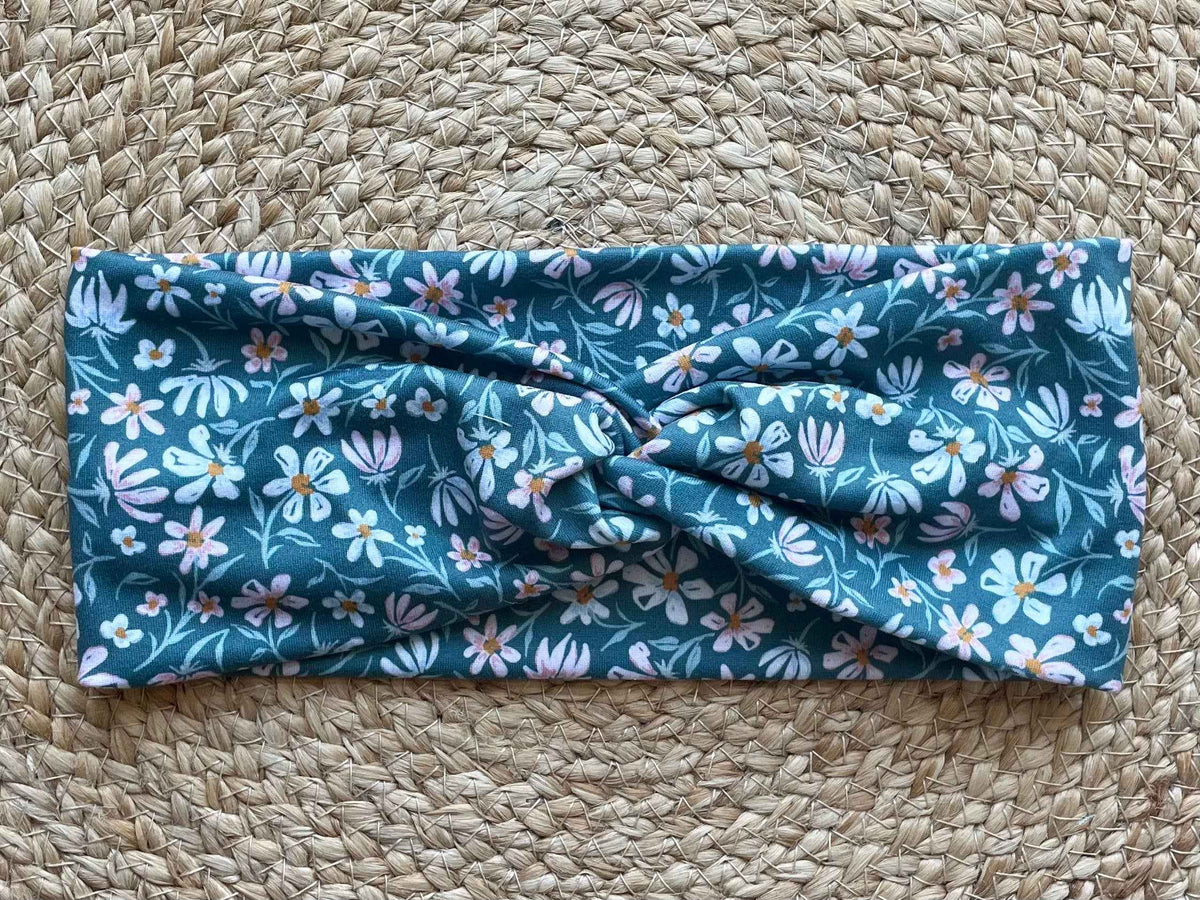 Ditsy Bouquet in Green Knit Twist Headband