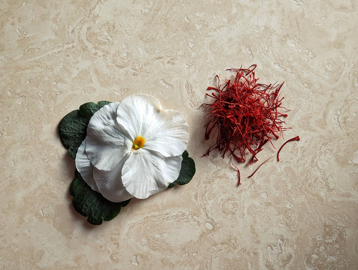 Moonflower &amp; Saffron (Mini)