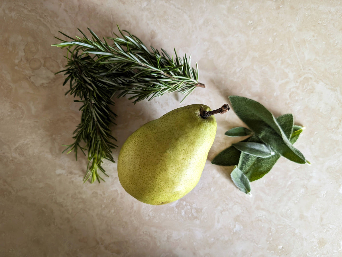 Pear, Rosemary &amp; Sage (Mini)