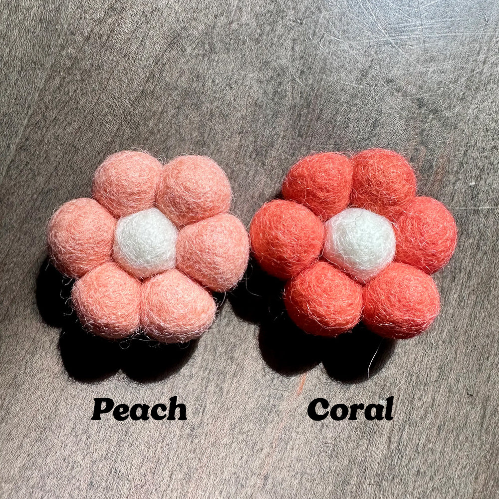 Daisy Car Diffuser Vent Clip (Reusable)