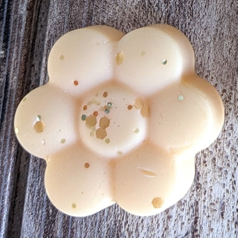 Peach &amp; Honey Wax Melt sample size flower