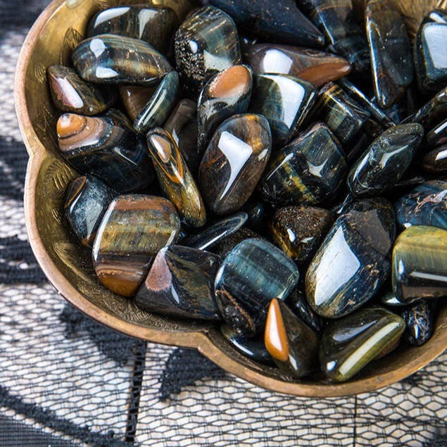 Bulk Blue Tiger&#39;s Eye Tumbled Stones